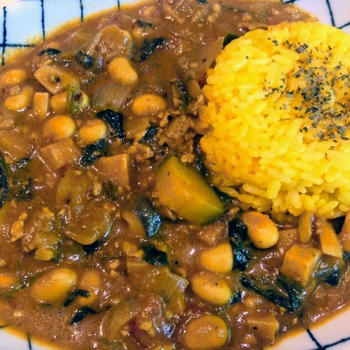 簡単で本格！ココナッツキーマカレー♡